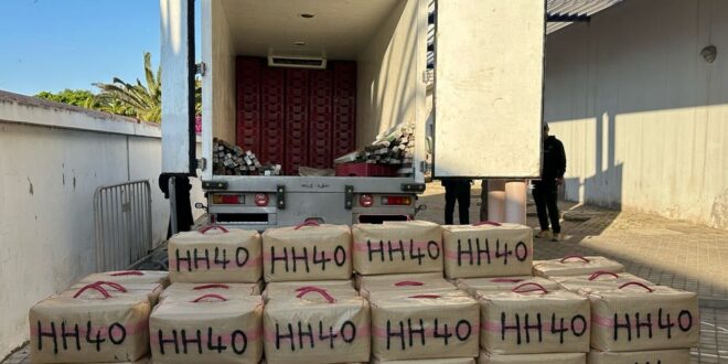 ولاية أمن مدينة الصويرة يلقي القبض على شخصين دوي السوابق العدلية  يشتبه فيها يتاجران في التجارة الدولية للمخدرات والمؤثرات العقلية