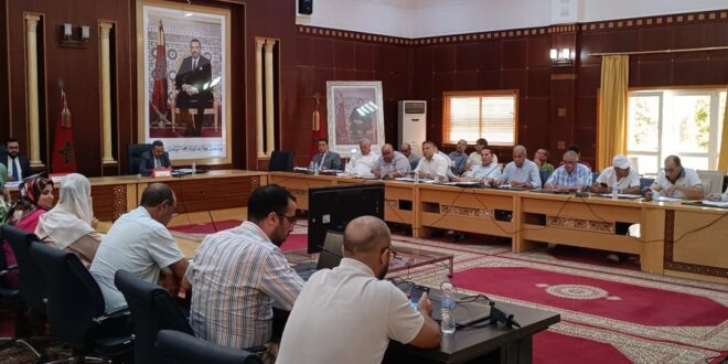 النقل المدرسي  يتصدر اشغال دورة المجلس  الإقليمي  الفقيه بن صالح