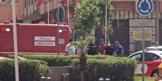 تدخل بطولي تنقد   تلاثة  عما اختتقوا أتناء تنظيف نافورة أمام سينما فوكس بني ملال