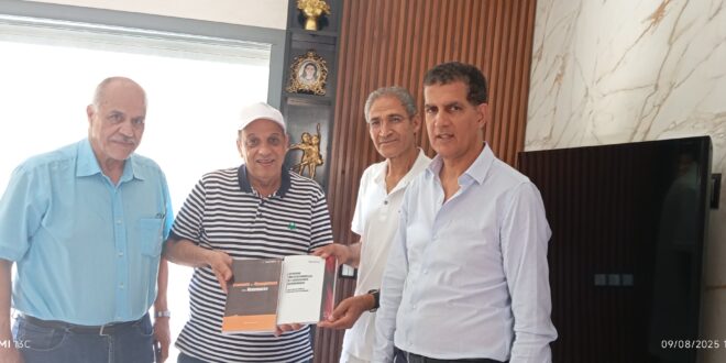 قامات حقوقية  وقانونية وجمعاوية من الجالية المغربية بالخارج تلتقي بمنزل الاستاد الجامعي سعيد حنتي  بالرباط