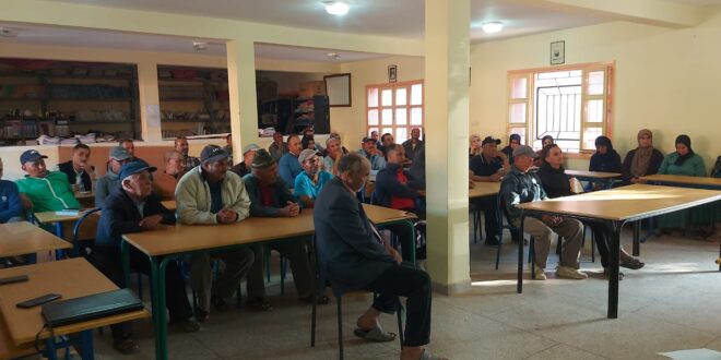 انعقد الجمع العام لجمعية أباء وأمهات وأولياء تلاميدة بتانوية  واويزغت التأهيلية  بواويزغت إقليم ازيلال