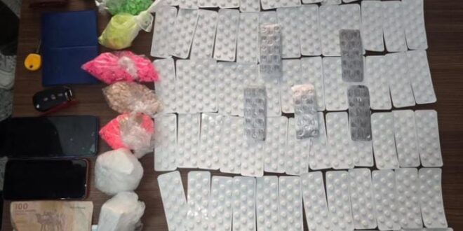 أمن مدينة مكناس توقيف شباب من بينهم قاصرين يروجون المخدرات  والمؤثرات المنوعة